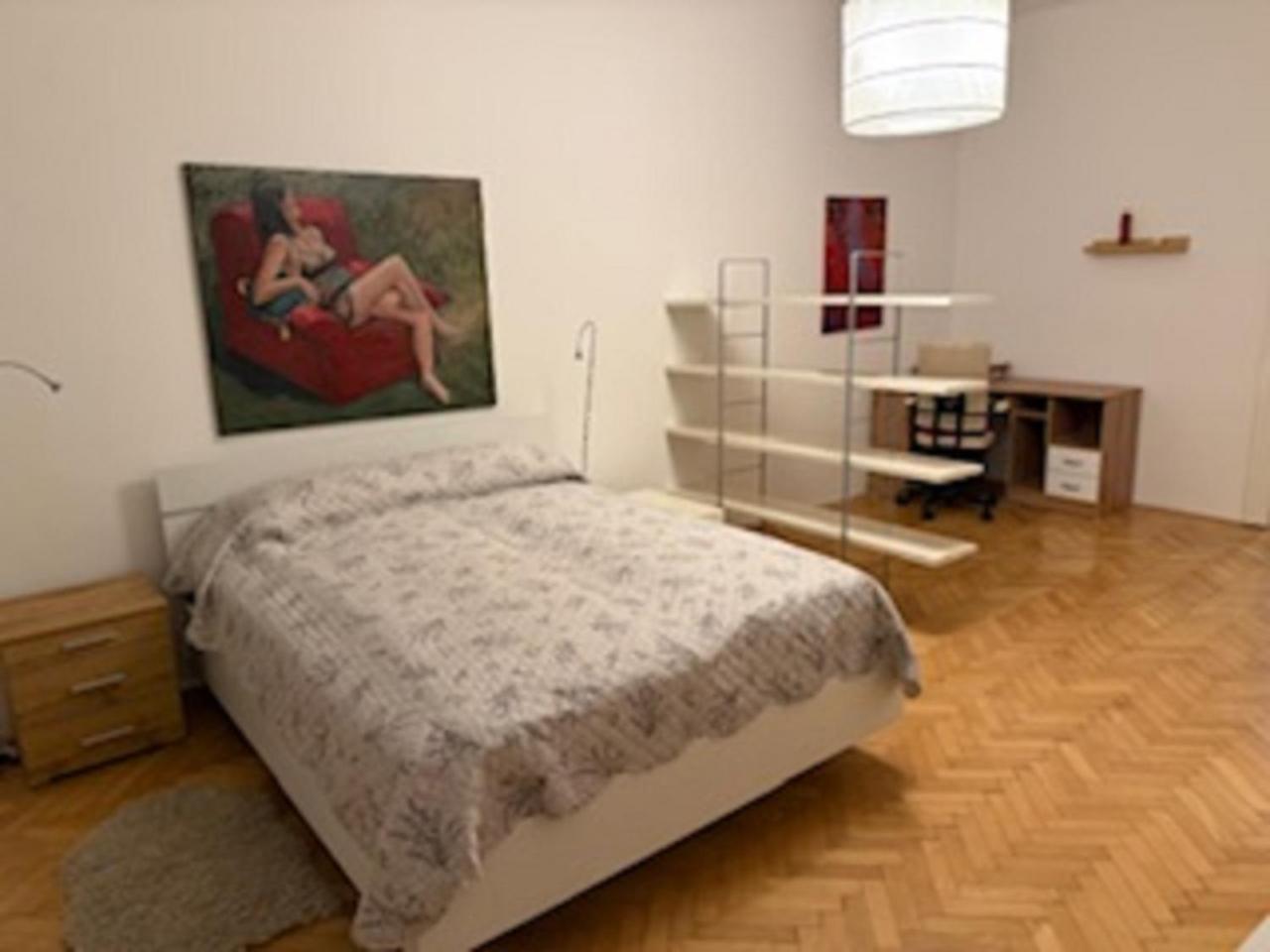 Central Residence *